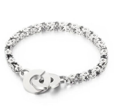 Silver interlocking flower bracelet