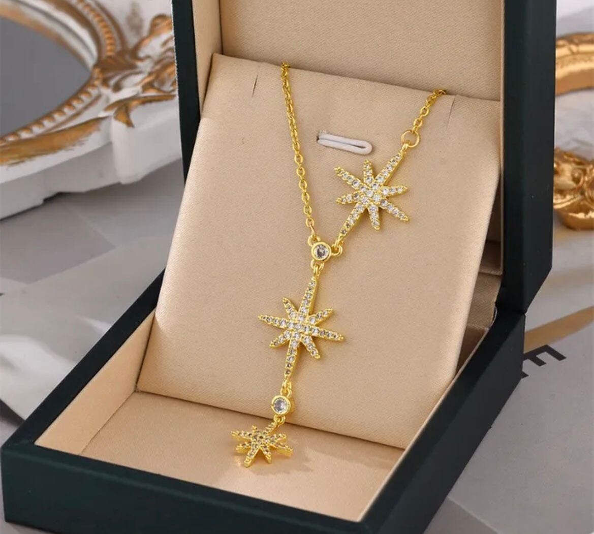 3 Star Diamante Necklace, Colour: Gold