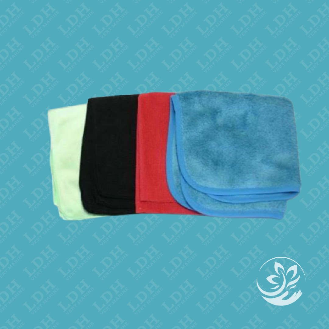 Kit microfibres pour Auto ( Polish + Laser Auto rouge + black + top vitre vert )