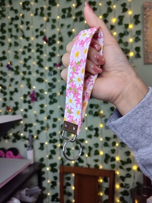 Keychain Wristlet Floral Pink