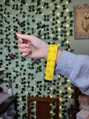 Keychain Wristlet Floral Yellow