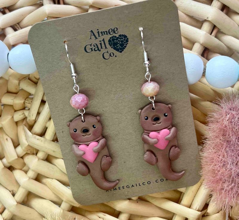 Pink Heart Otter Dangle