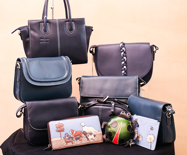 Purses, Bags &amp; Luggages