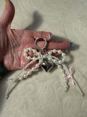 Pearl Pink Bows Charm LARGE