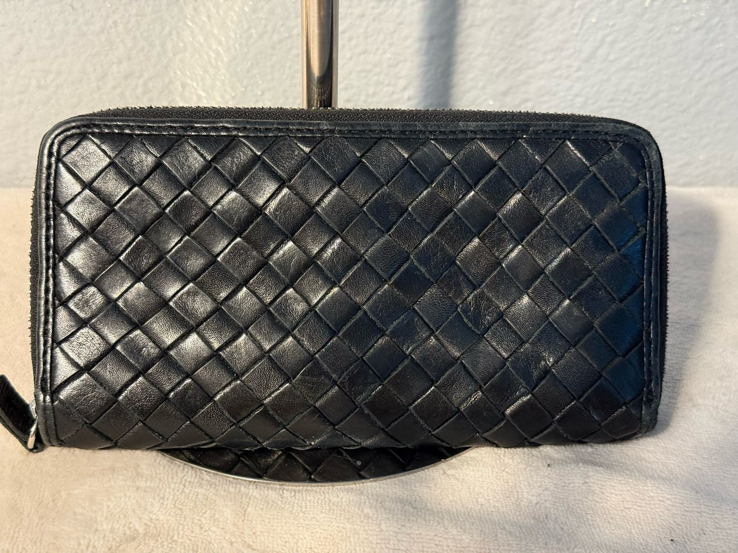 AUTHENTIC Bottega Veneta Black Leather Wallet