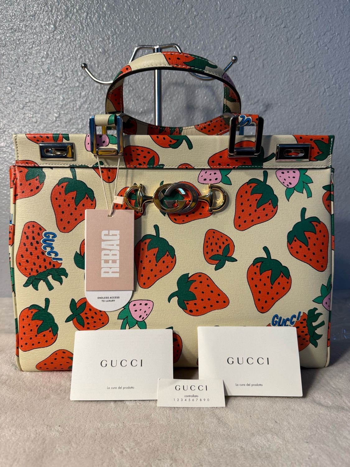 AUTHENTIC Gucci Strawberry Saffiano Leather Zumi Satchel