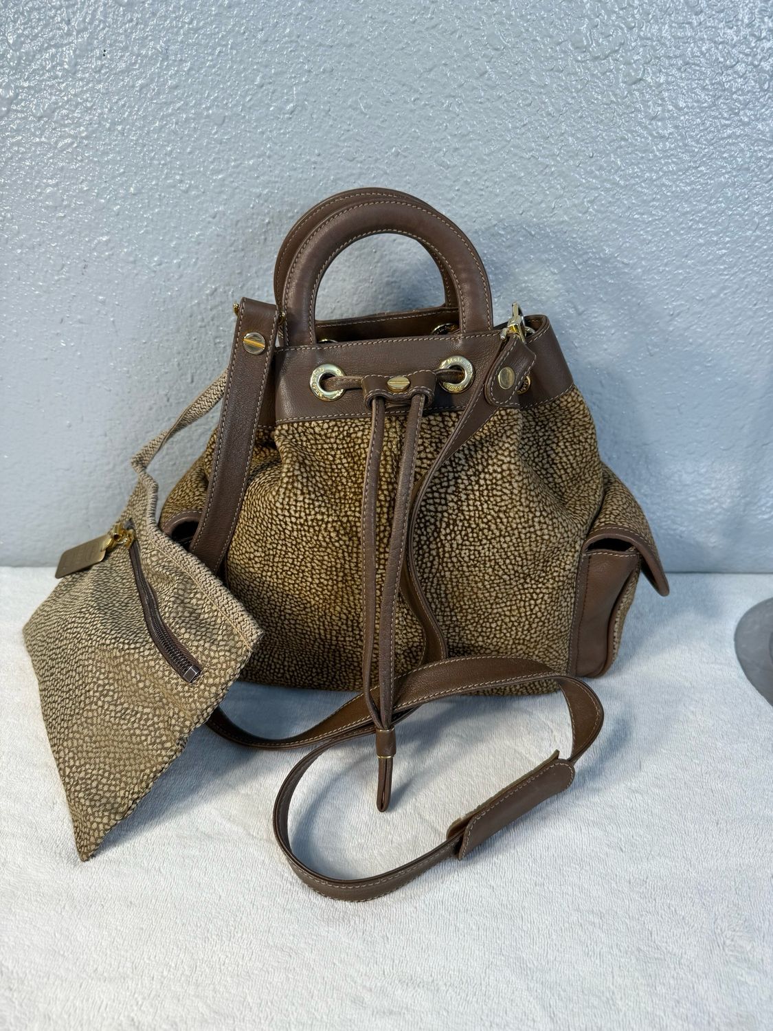 Borbonese Vintage Quail Leather Crossbody Bucket Bag