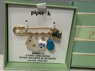 Piper K Crystal Hamsa And Quartz Purse Charm NIB!