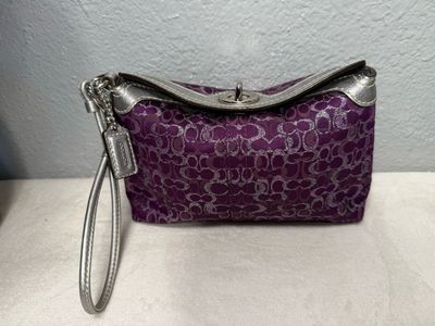Coach Vintage EXTREMELY RARE Purple Lurex Signature Wristlet Wallet NWOT!