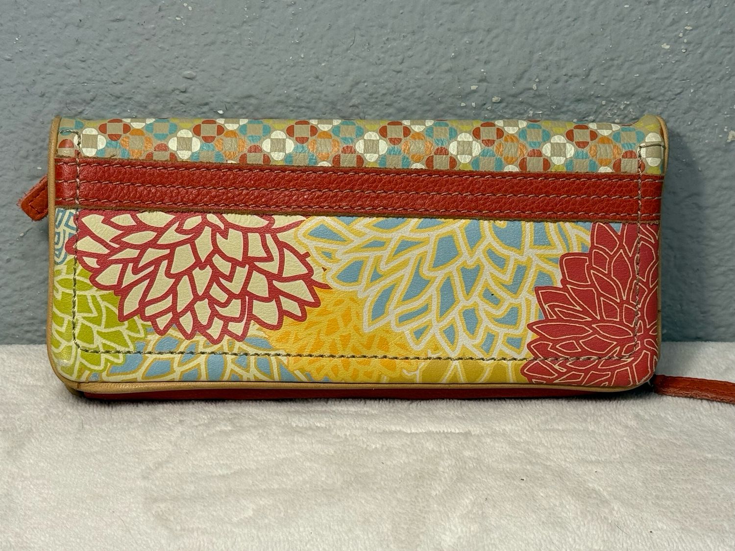Fossil, Vintage Multicolor, Leather Floral Wallet NWOT!