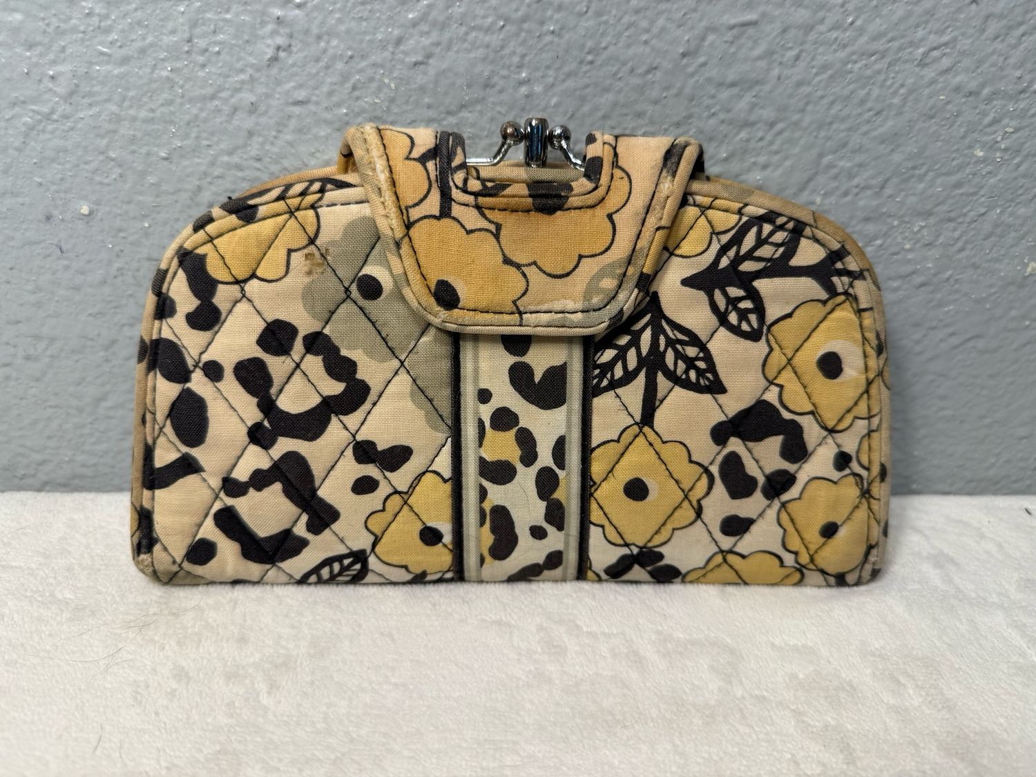 Vera Bradley, Vintage Leopard And Floral KissLock Wallet