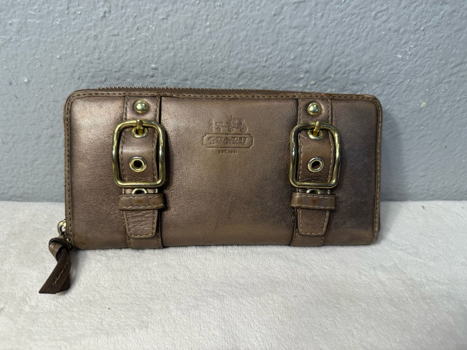Coach Vintage Taupe Metallic Soho, Leather Zip Wallet