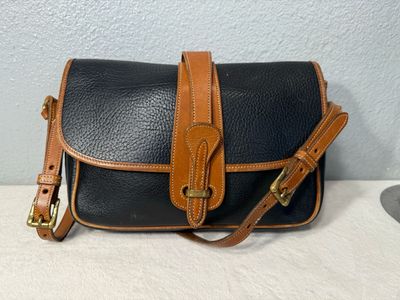 Vintage Dooney, &amp; Bourke Black Leather Crossbody