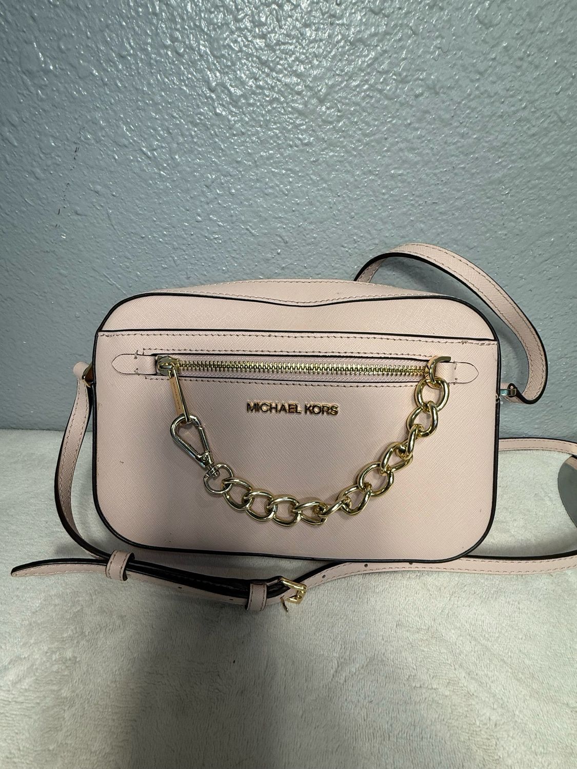 Michael Kors, Baby Pink Saffiano Leather Gold Chain, Crossbody