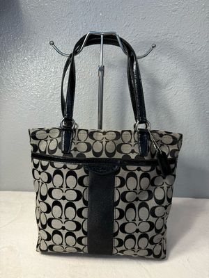 Coach Vintage Black And Gray Jacquard Tote ON POSH $198!