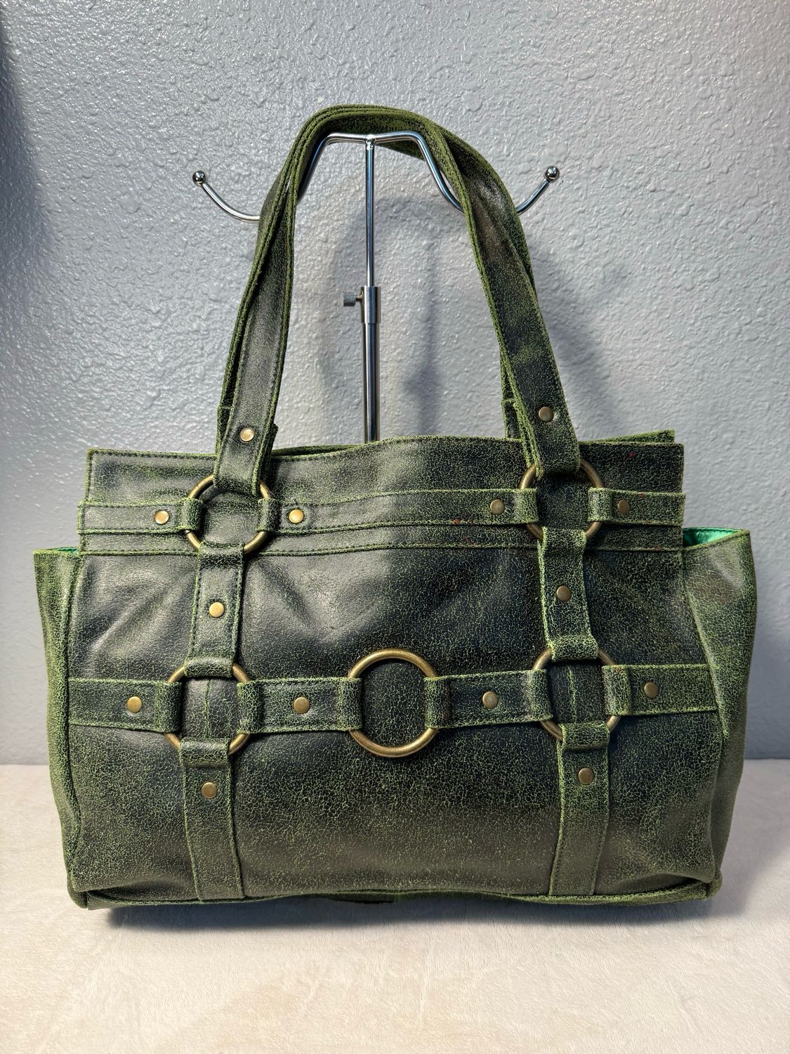 Jasmine By Cindy Newman Green Distressed, Leather Tote, New Without Tags!