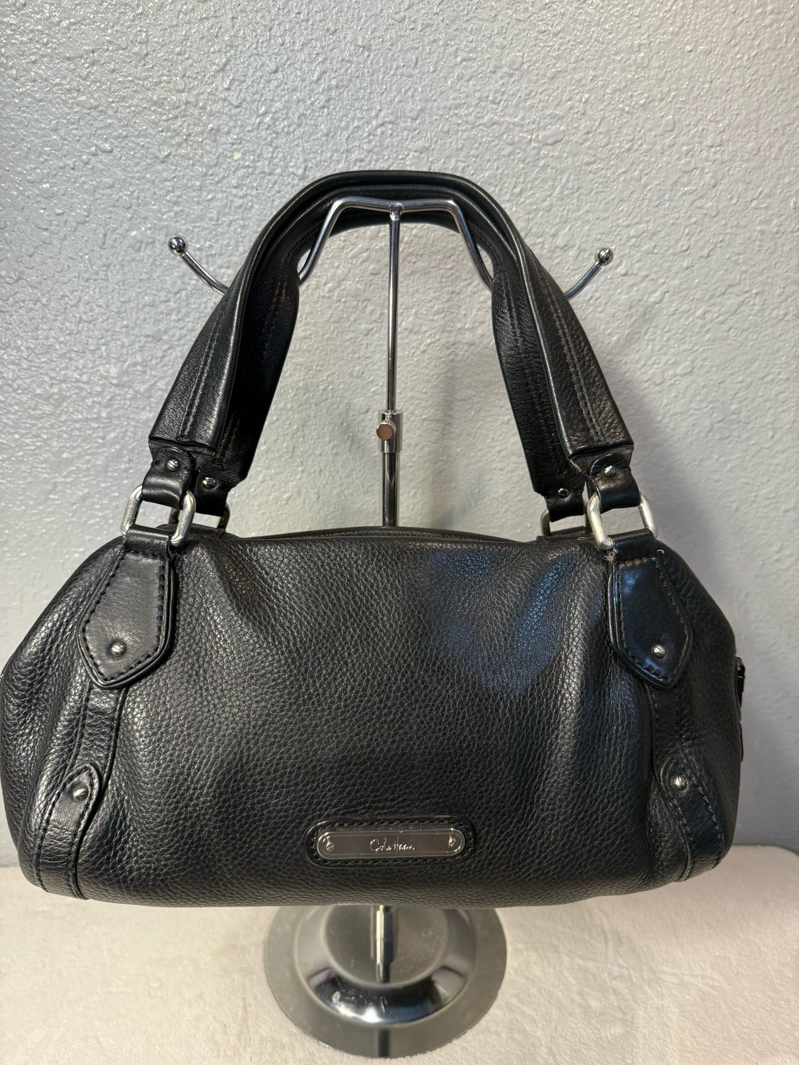 Cole HAAN Y2K Black Leather Shoulder Bag