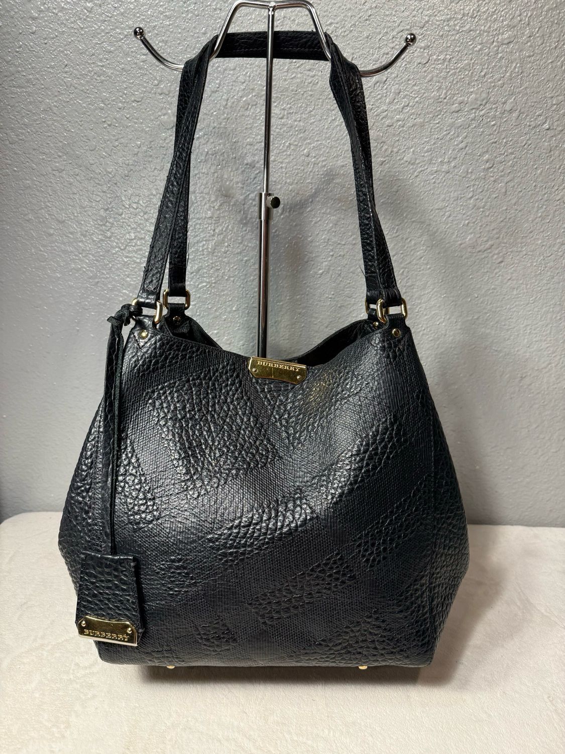 AUTHENTIC Burberry Canterbury, Black Pebbled Leather Tote