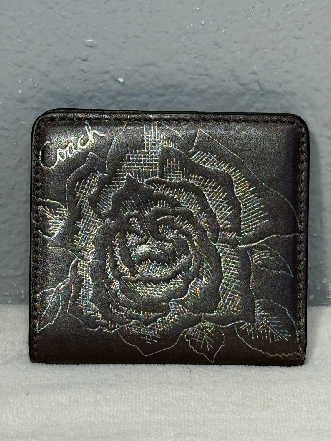 Coach RARE Rose Taupe Embossed Leather Compact Wallet LIKE NEW!