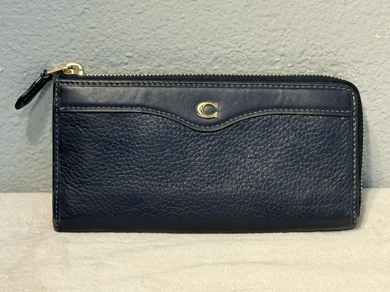 Coach Navy Blue Pebbled Leather 3/4 Zip Wallet LIKE NEW!