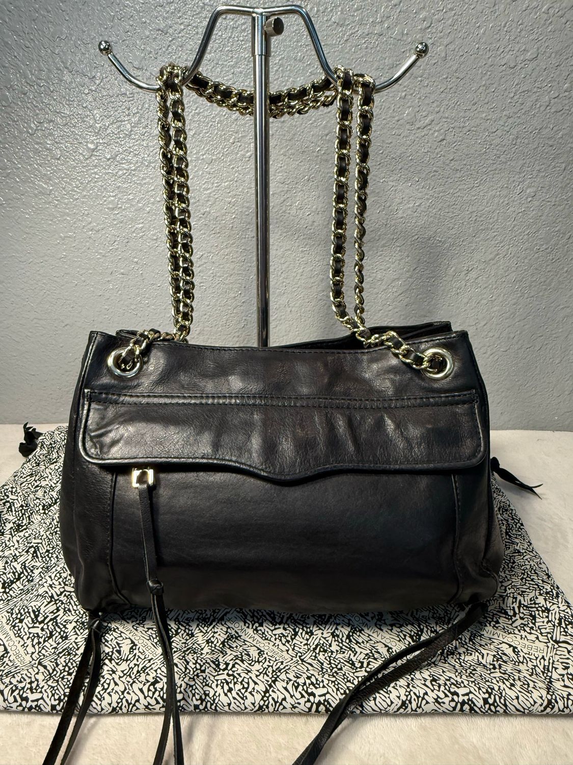 Rebecca Minkoff Rare Black Leather Shoulder Bag – Crossbody LIKE NEW!