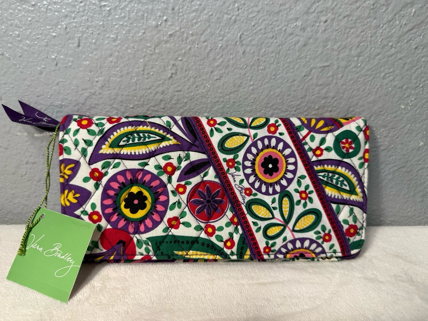 Vera Bradley, Viva La Vera Travel Wallet NWT!