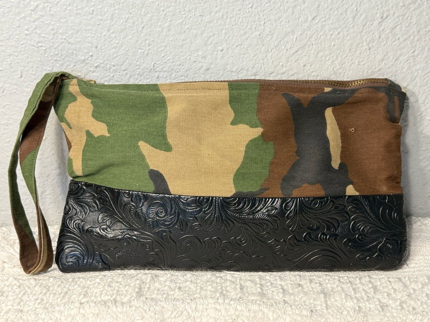 Unbranded Camouflage And Black Embossed, Leather Wristlet Clutch