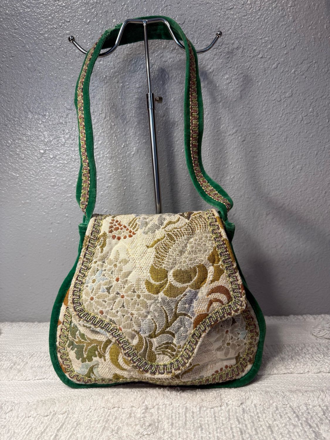Carpet Bags Of America, Vintage Tapestry And Velour Shoulder Bag