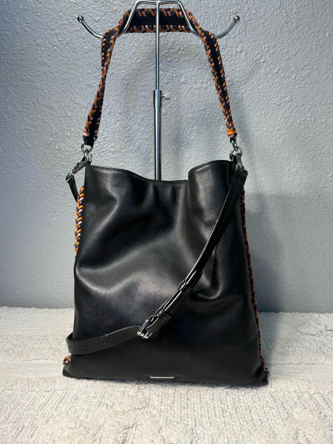 Rebecca Minkoff, Chase Black Smooth Leather Crossbody Or Shoulder Bag LIKE NEW! $150 Online!