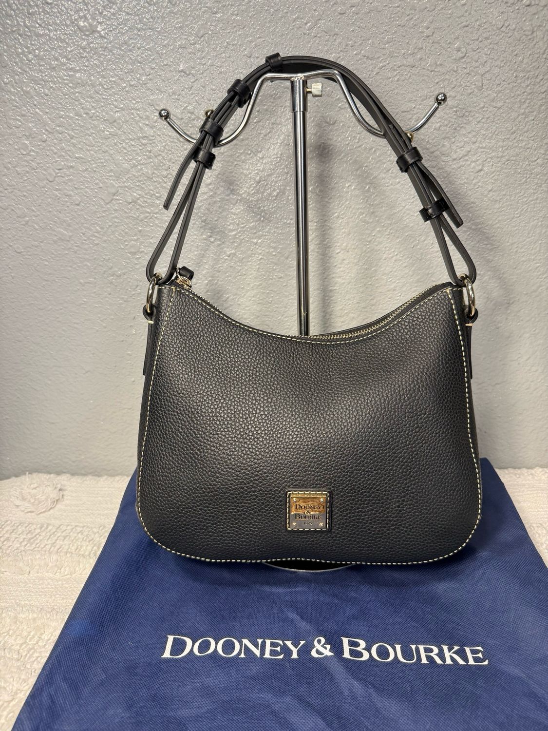 Dooney, &amp; Bourke Black Pebbled Leather Kylie Bag NWOT! $199 On Dooney.com