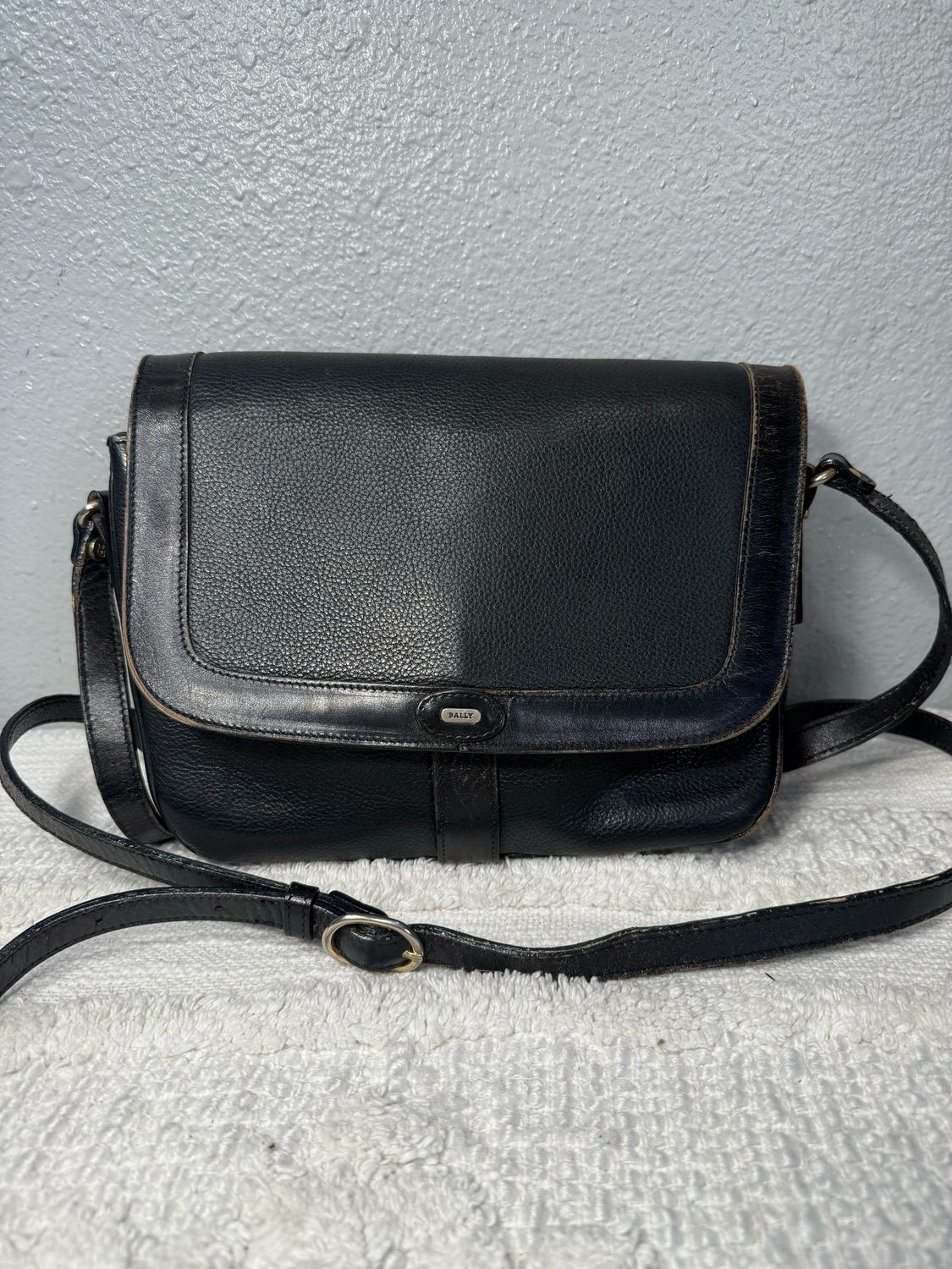 Bally Vintage Black Leather Crossbody
