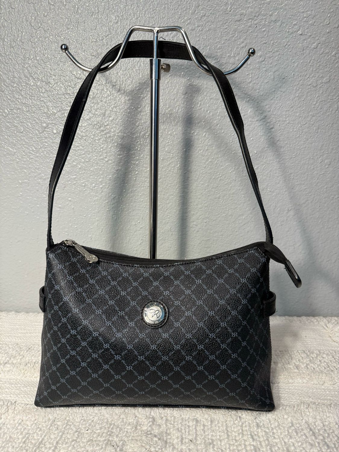 RIONI Made In Italy Black Shoulder Bag
