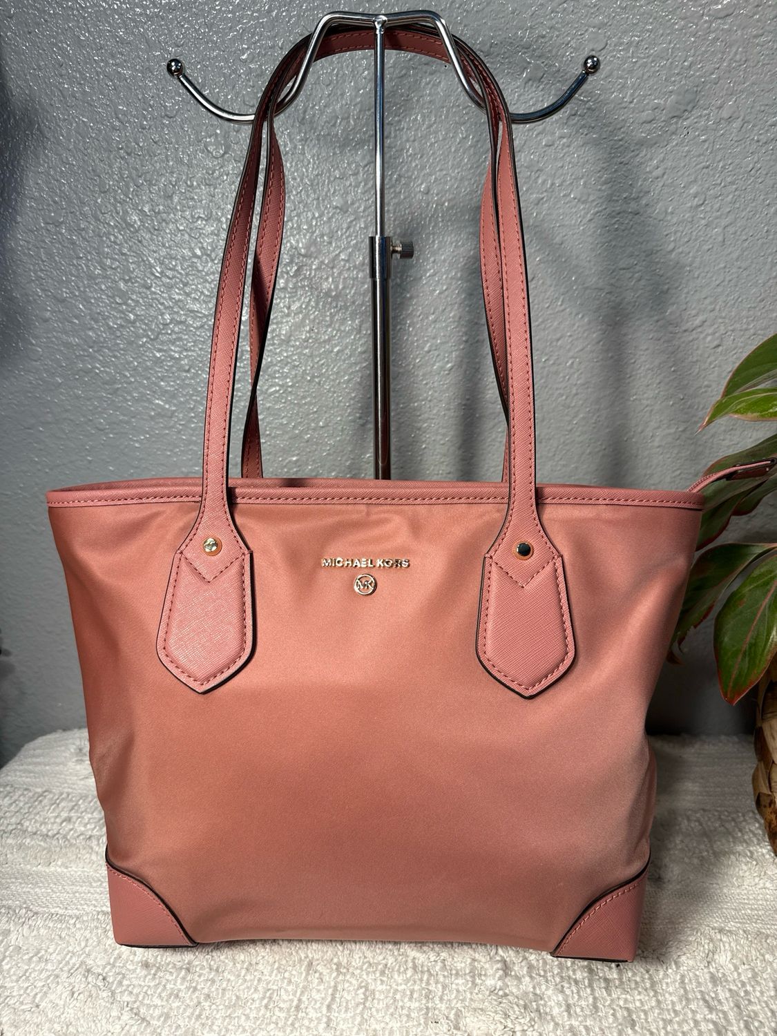 Michael Kors, Dusty Pink Nylon And Saffiano Leather Tote NWOT!