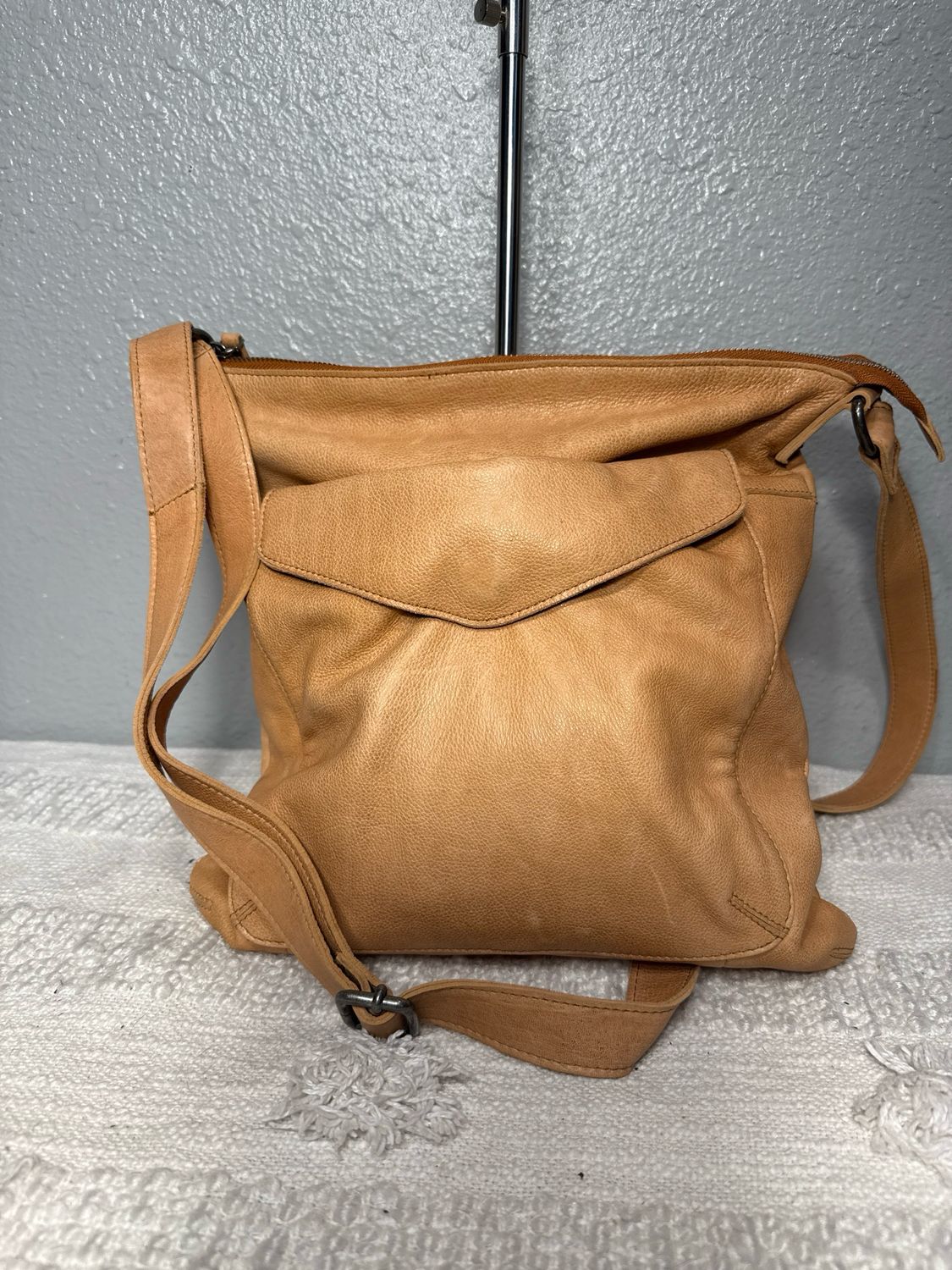 Latico Tan Leather Crossbody NWOT!