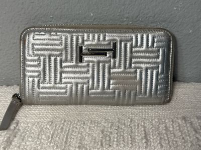 Tods Authentic Silver, Quilted Leather Wallet $170 Online!