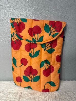 BAGGU Nylon Cherries 🍒 Pouch NWOT!