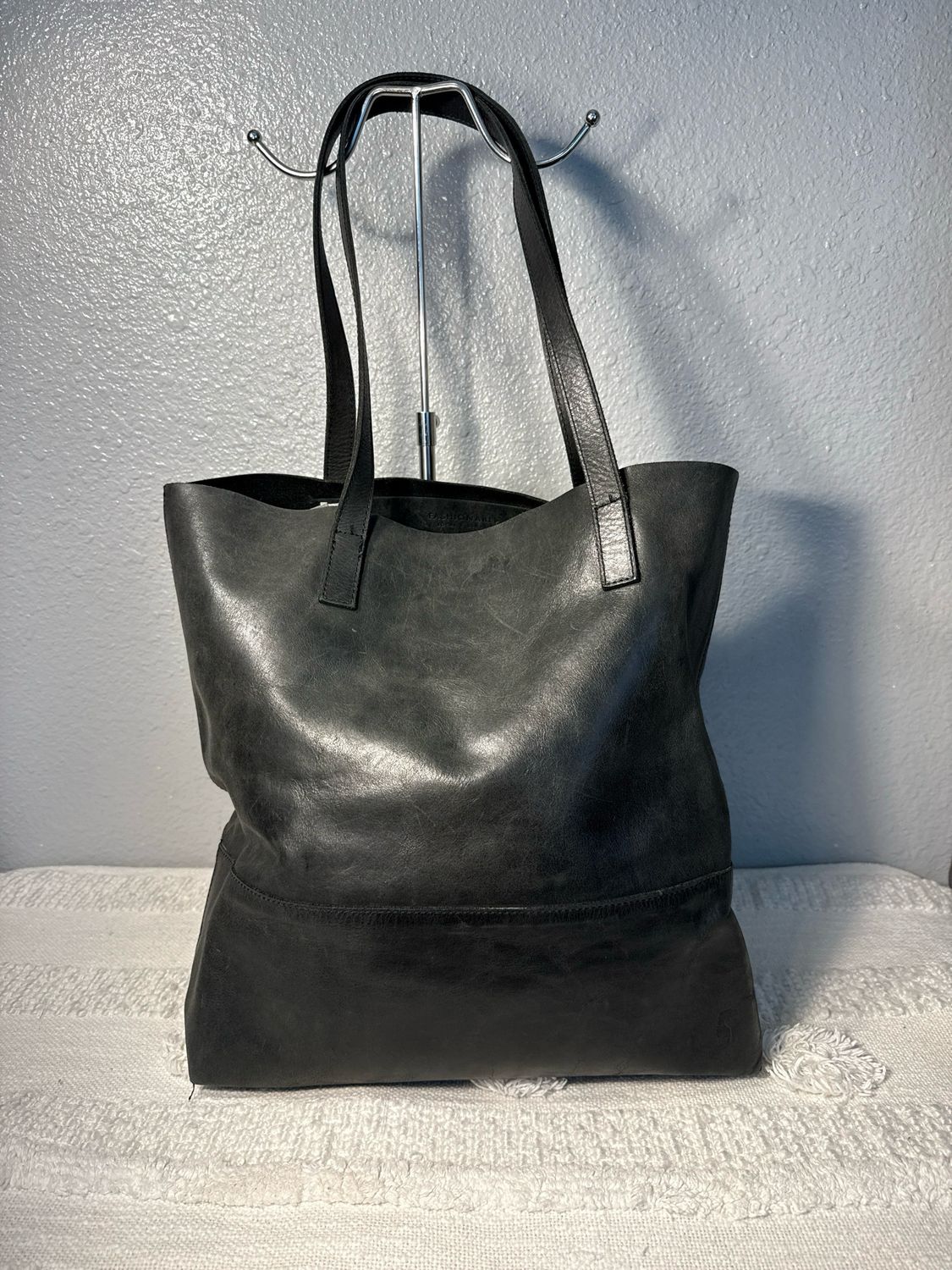 Fashionable Local, Global Brand, Black, Distressed, Leather Tote