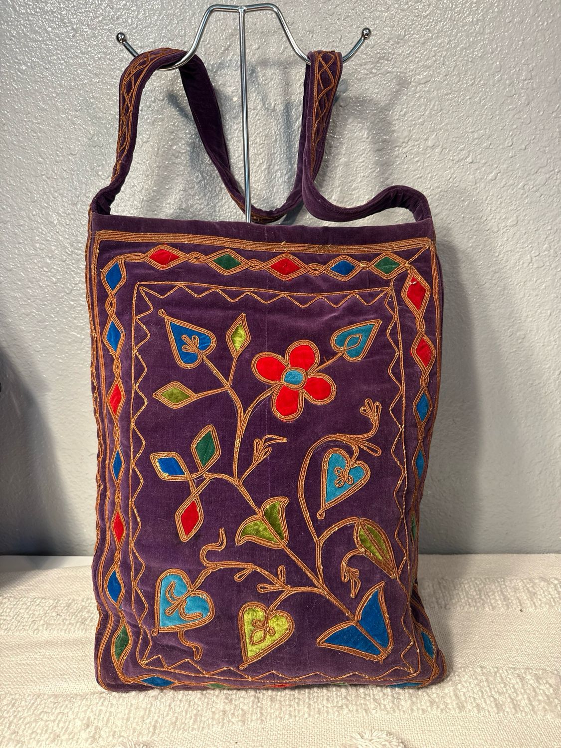 Unbranded Vintage Purple, Velour Embroidered Artisan Shoulder Bag