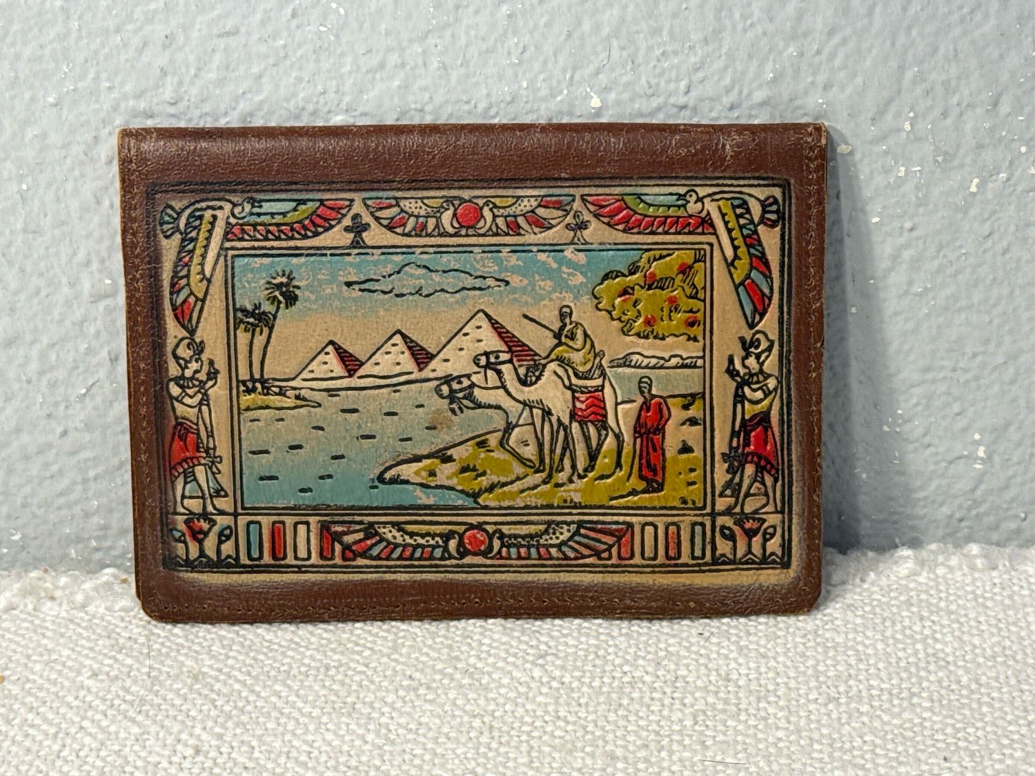 Beautiful Unbranded, Vintage Egyptian Embossed, Brown Leather Wallet