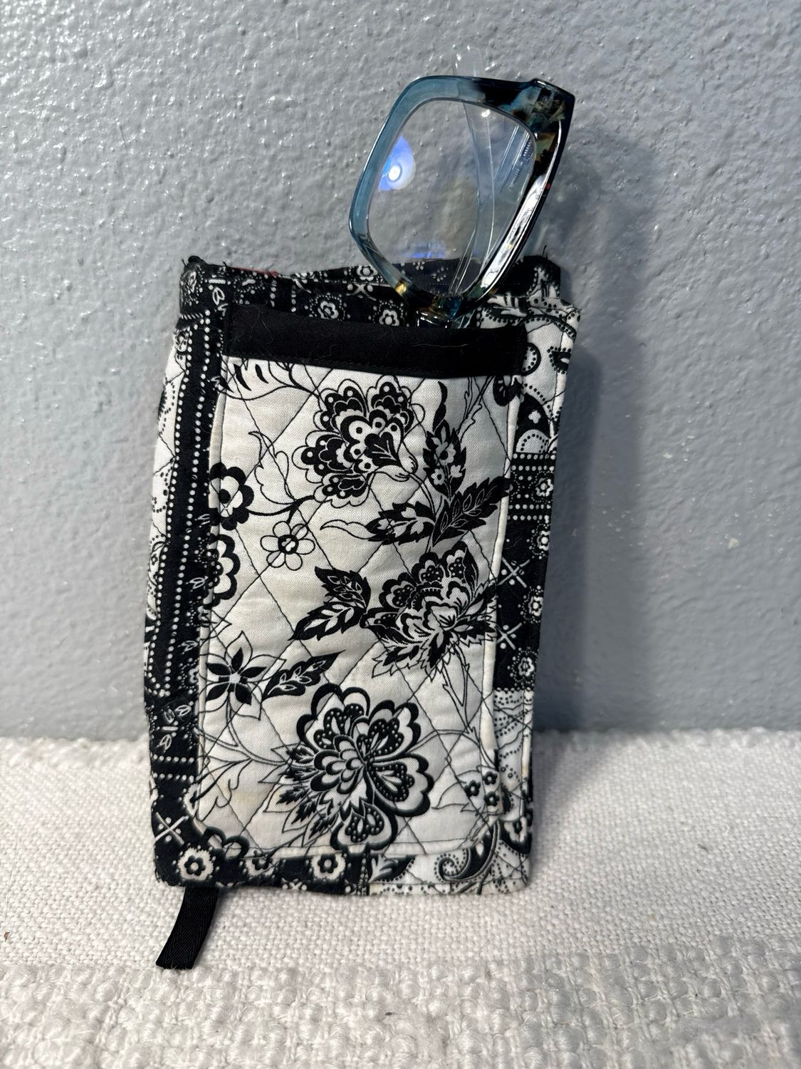 Unbranded, Vintage, Handmade, Quilted Notebook Holder, Eyeglass Holder Pin Holder