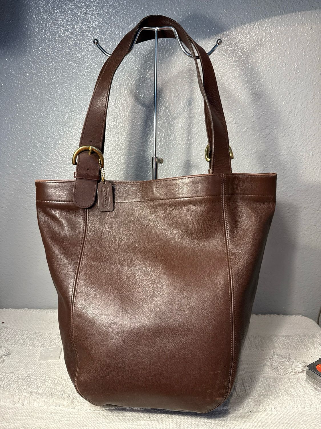 Coach Vintage Large Chocolate Brown Soho Duffel Made In Costa Rica