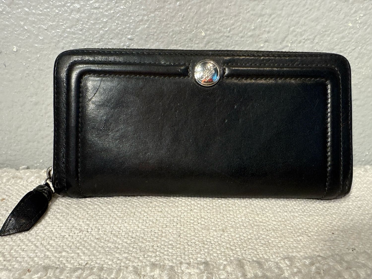 Coach Vintage Black Smooth, Leather Wallet