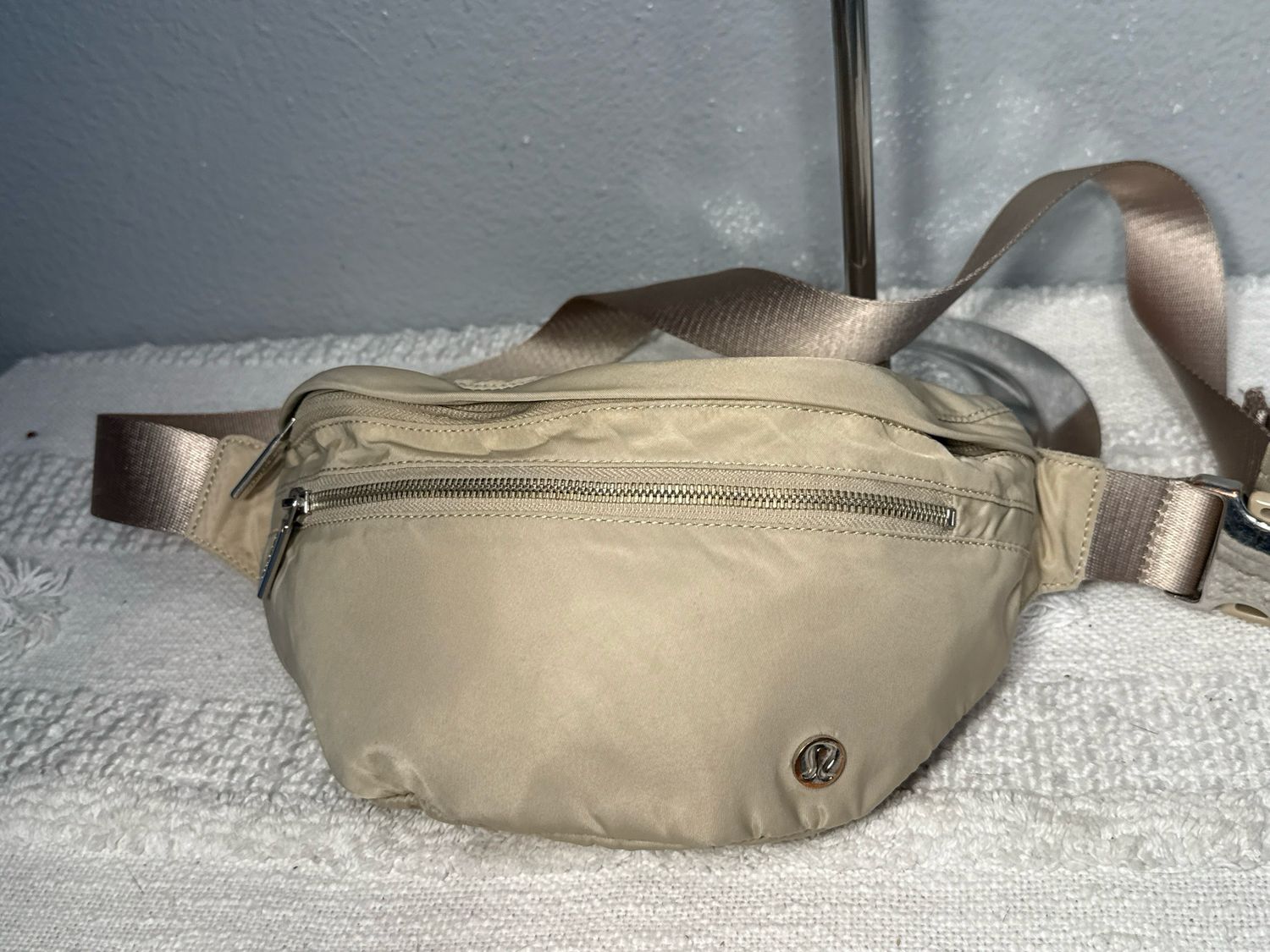 Lululemon Beige Nylon Belt Bag