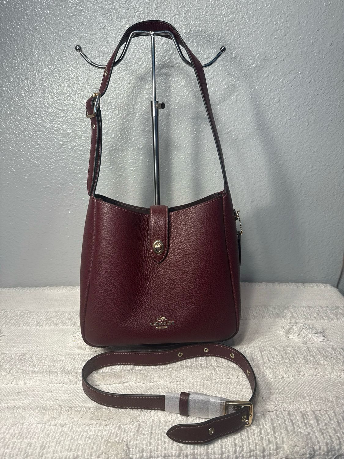 Coach Hadley Medium Crossbody Or Shoulder Bag New Without Tags!