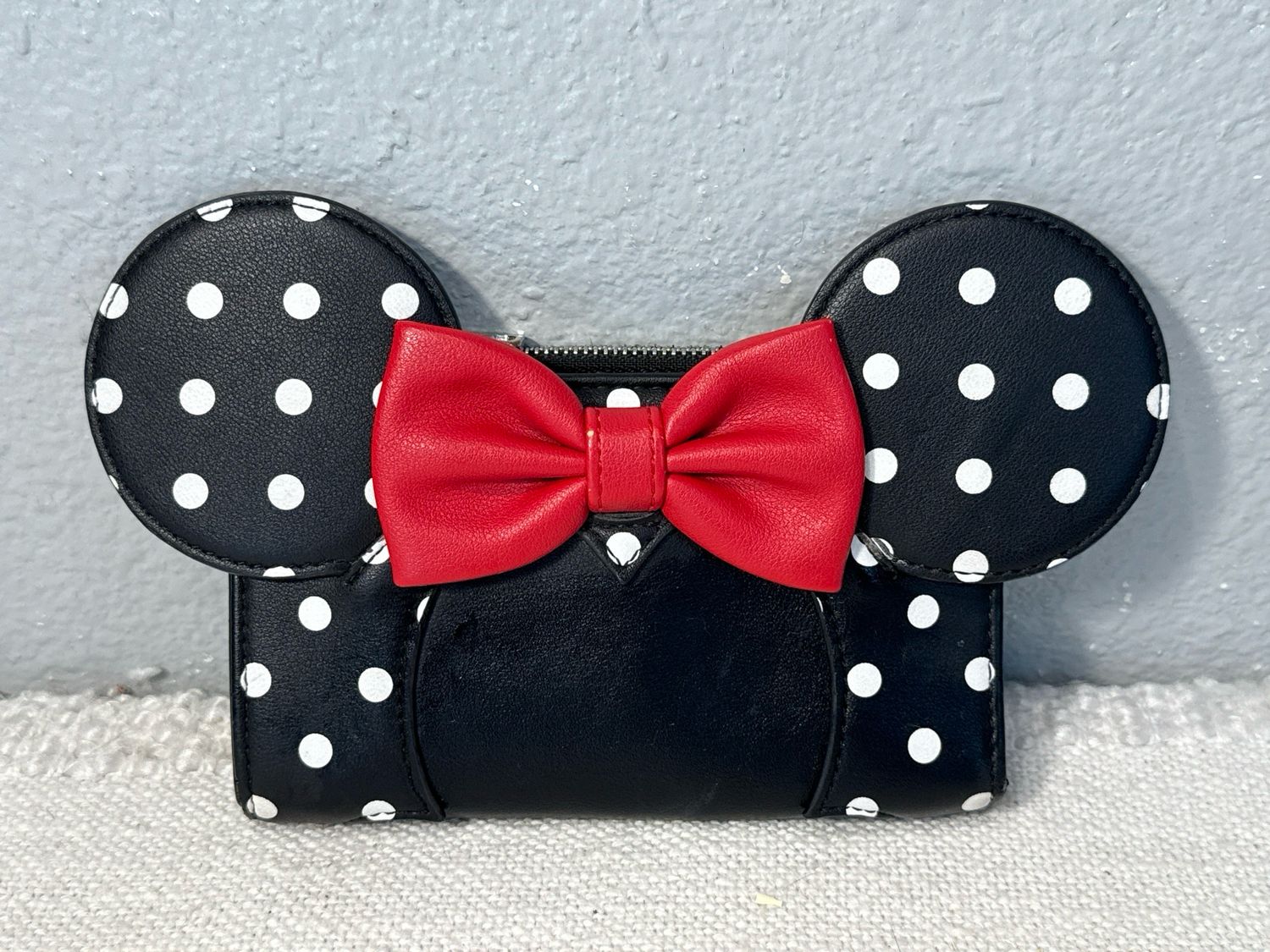 Loungefly Mini Mouse Vegan Leather Wallet