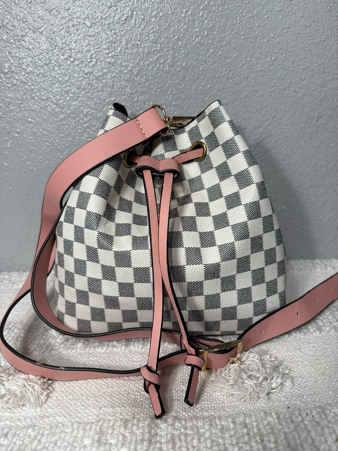 Unbranded Louis Vuitton Inspired Domier Azur And Pink Vegan Leather Bucket Bag New Without Tags!