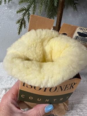 Isotoner Vintage Camel Suede, And Sherpa Gloves Size Medium NEW