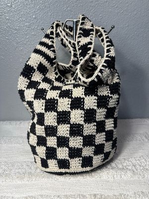 Unbranded, Handmade, Black And Ivory Check Crochet Crossbody NWOT!