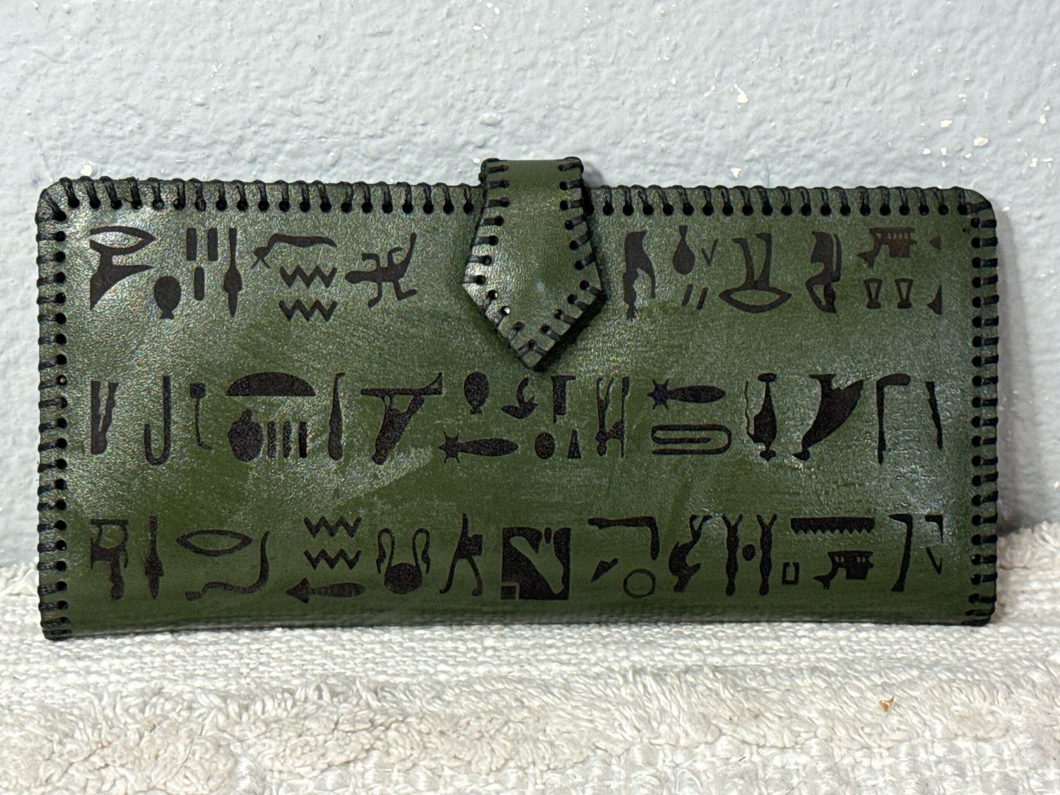 Old School Olive, Green, Leather, Embossed, Wallet, New Without Tags!