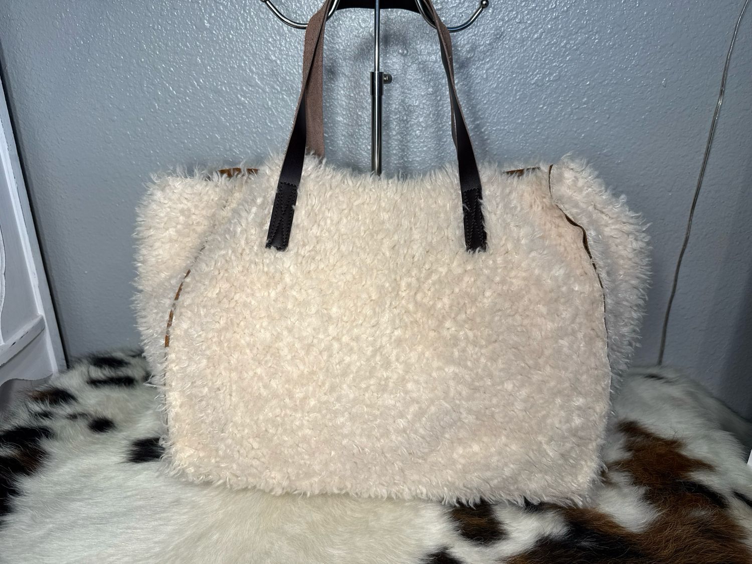 Olivaceous Faux Sherpa And Suede Reversible Tote NEW!